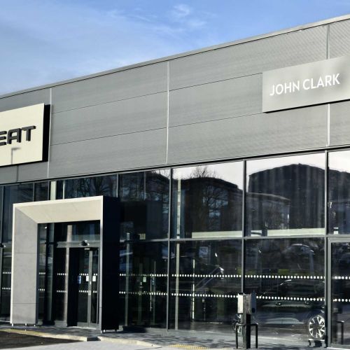 REFURBISHMENT TO FORM SEAT CUPRA SHOWROOM AND WORKSHOP