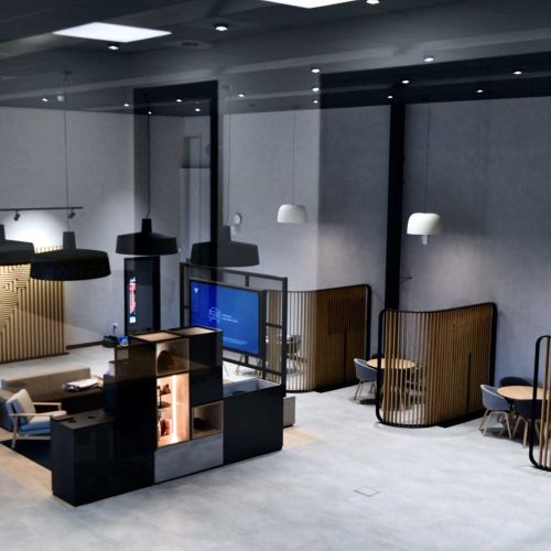 REFURBISHMENT TO FORM SEAT CUPRA SHOWROOM AND WORKSHOP